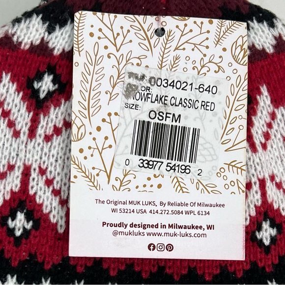 Muk Luks Women’s Snowflake Matching Hat & Gloves Set - Picture 5 of 8